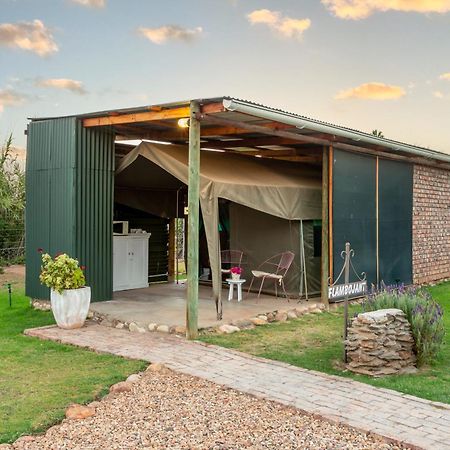 Die Fonteine Country Guesthouse And Glamping Oudtshoorn Bagian luar foto