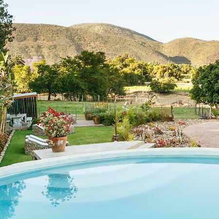 Die Fonteine Country Guesthouse And Glamping Oudtshoorn Bagian luar foto