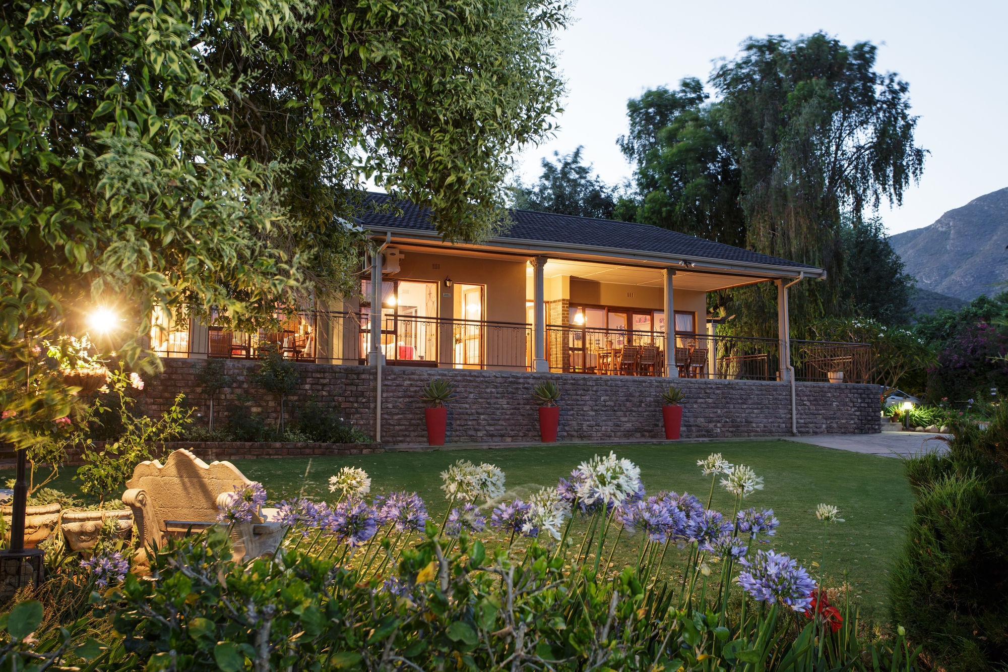Die Fonteine Country Guesthouse And Glamping Oudtshoorn Bagian luar foto