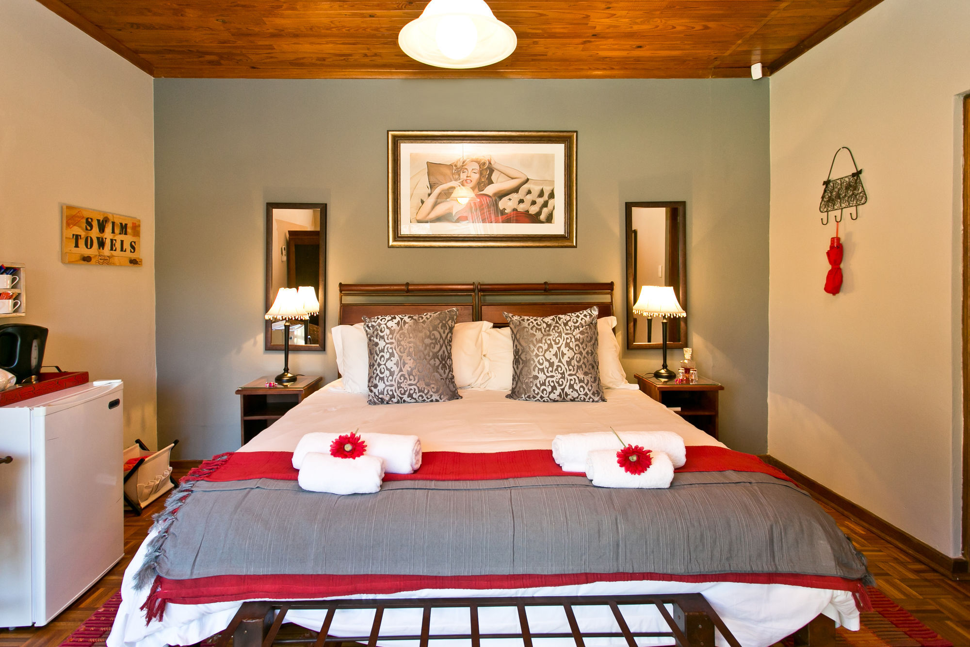 Die Fonteine Country Guesthouse And Glamping Oudtshoorn Bagian luar foto